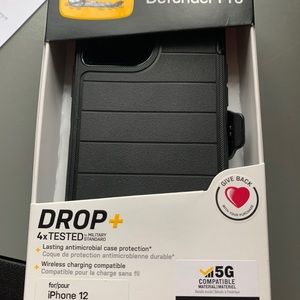 iPhone 12 outter box